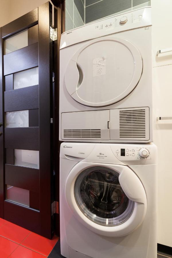 לבוב Modern Art-Deco Apartment מראה חיצוני תמונה