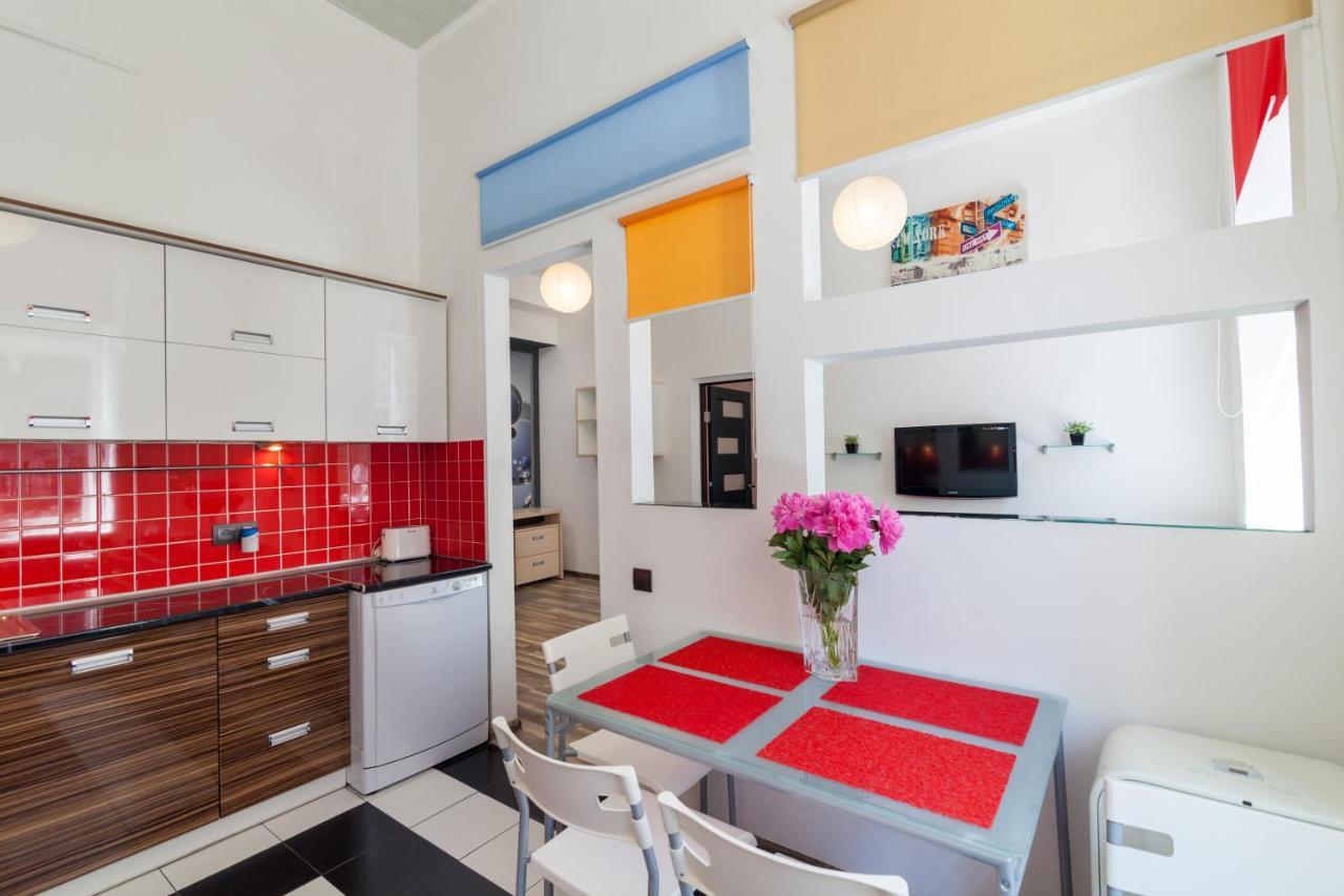 לבוב Modern Art-Deco Apartment מראה חיצוני תמונה