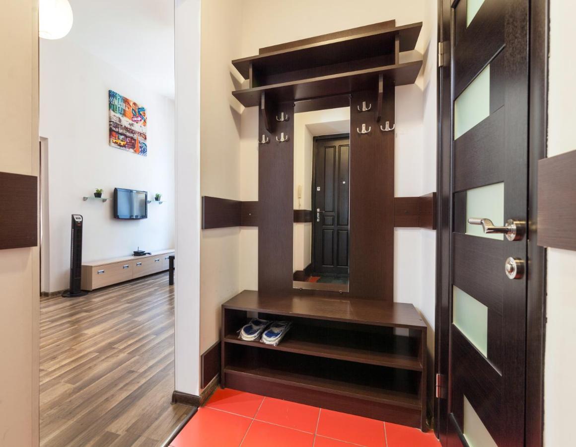 לבוב Modern Art-Deco Apartment מראה חיצוני תמונה